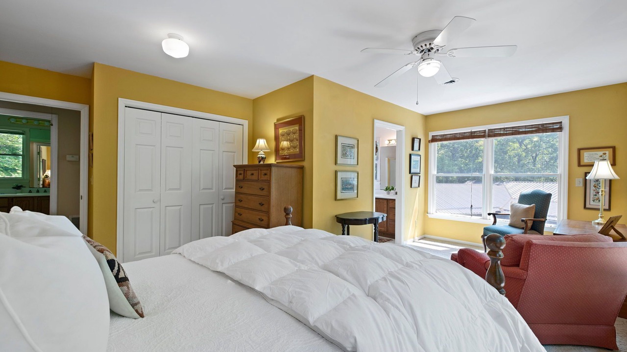 Photo of Bedroom in Black Mountain