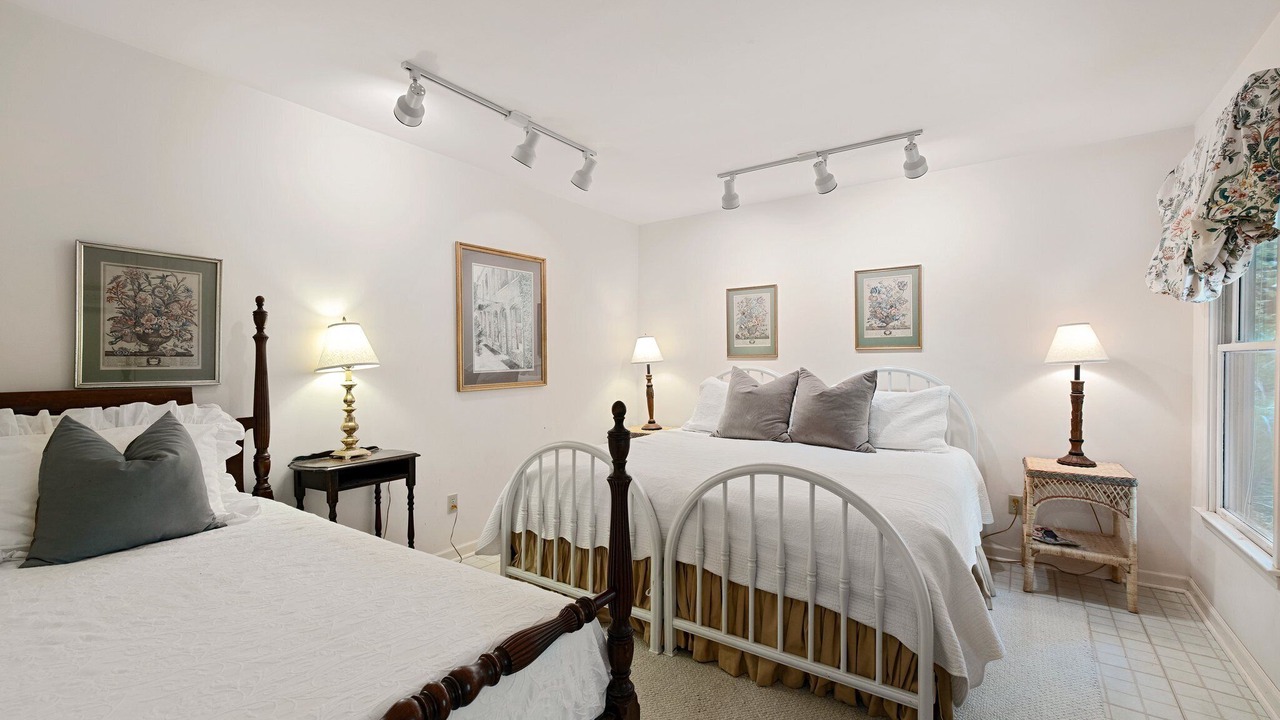 Photo of Bedroom in Black Mountain