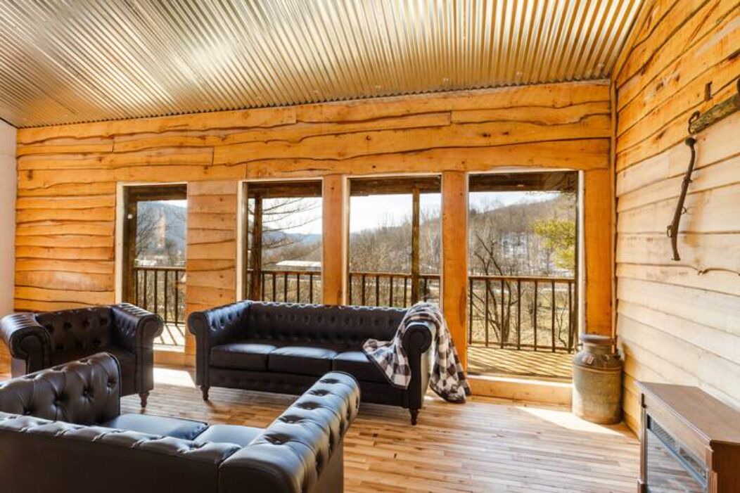 Photo of Bedroom in Lynx