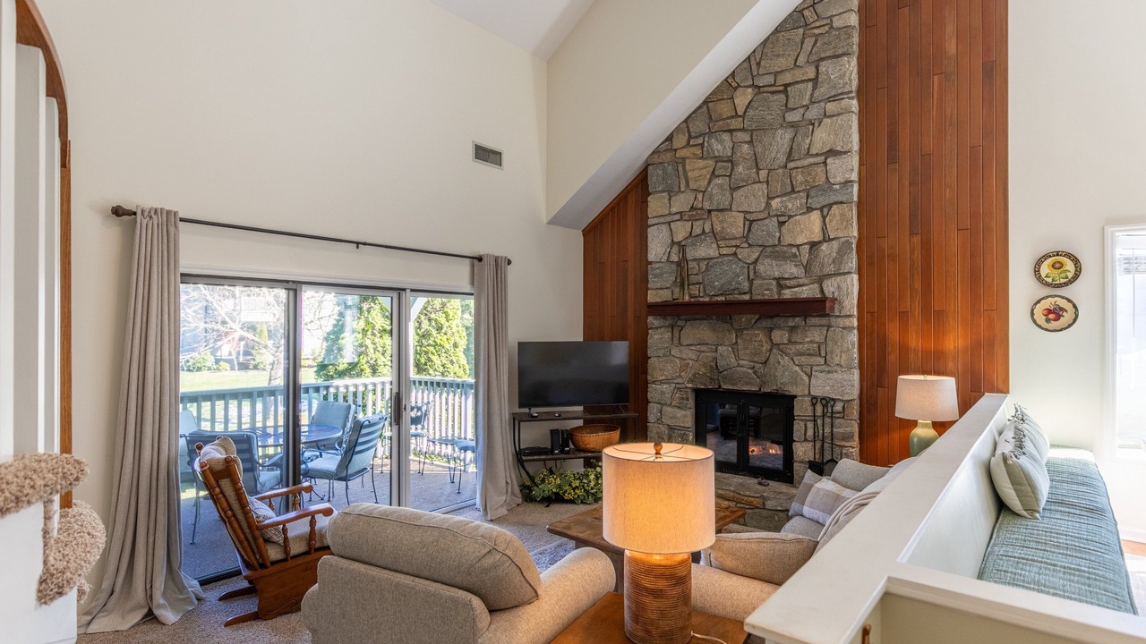 Photo of Livingroom in Blowing Rock