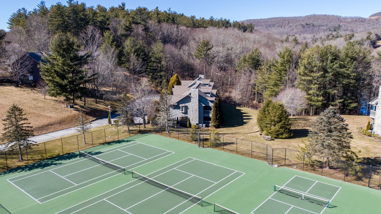 Photo of Others in Blowing Rock