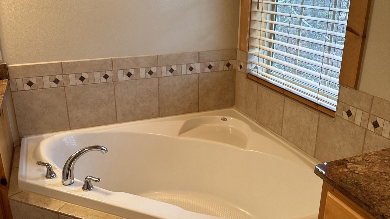 Photo of Bathroom in Hendersonville