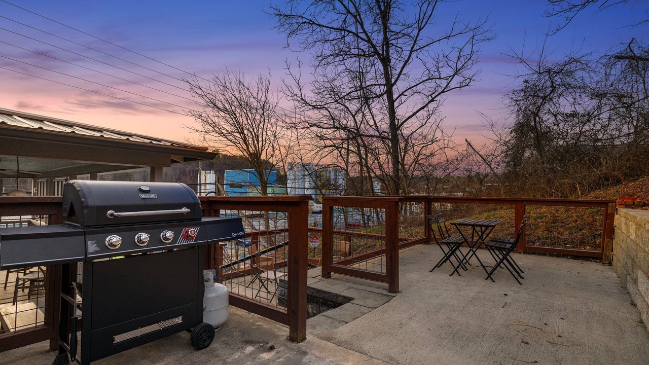 Photo of Outdoor in Woodfin
