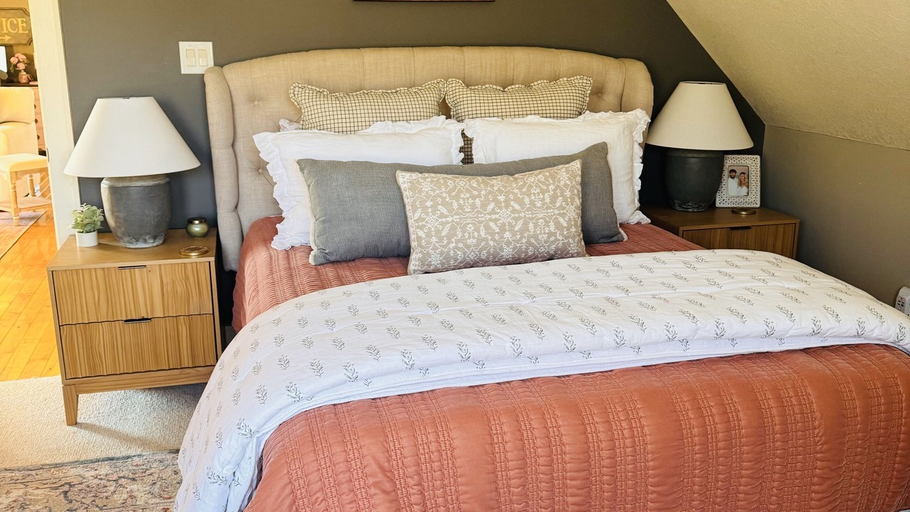 Photo of Bedroom in Newland