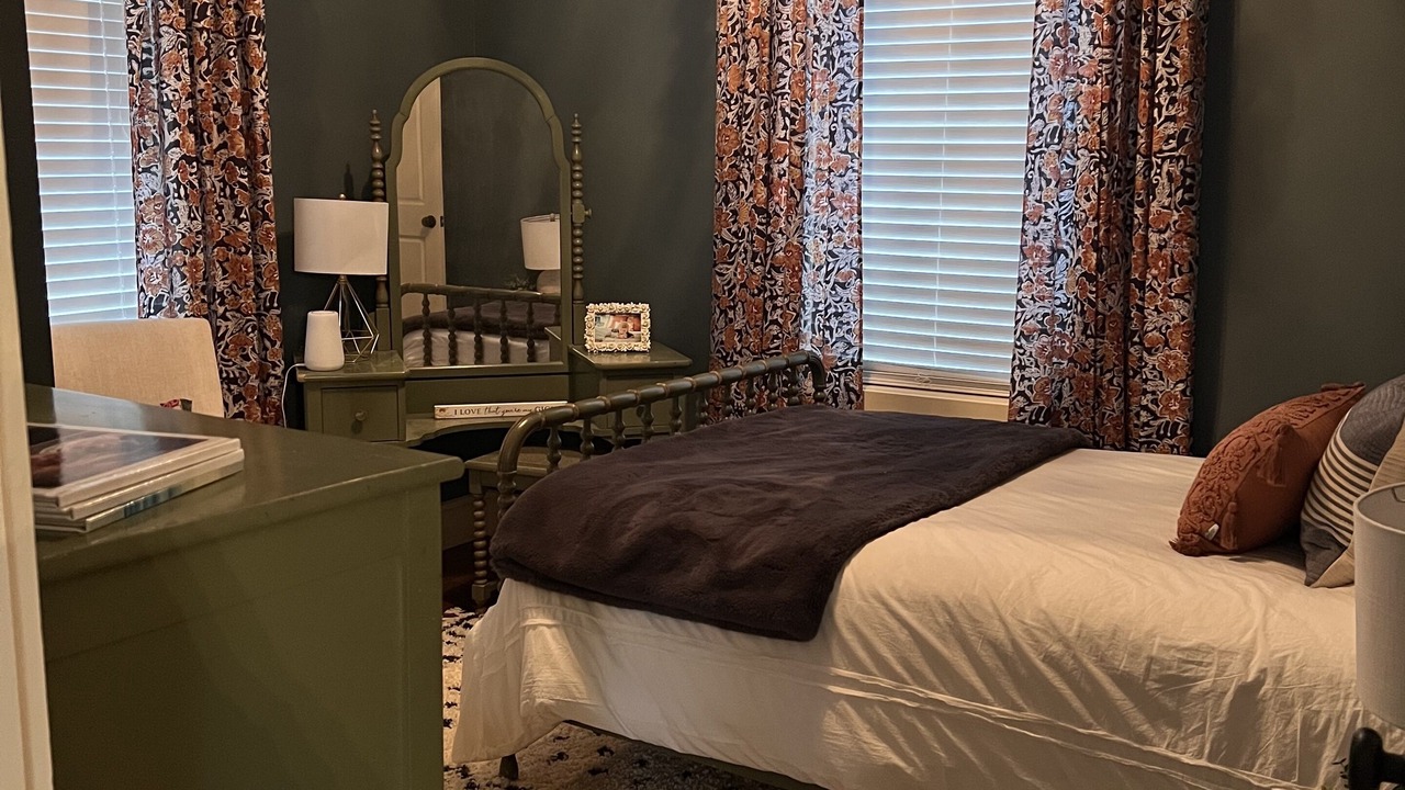 Photo of Bedroom in Newland
