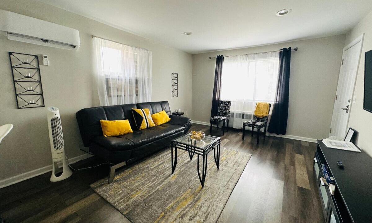 Photo of Livingroom in Reading
