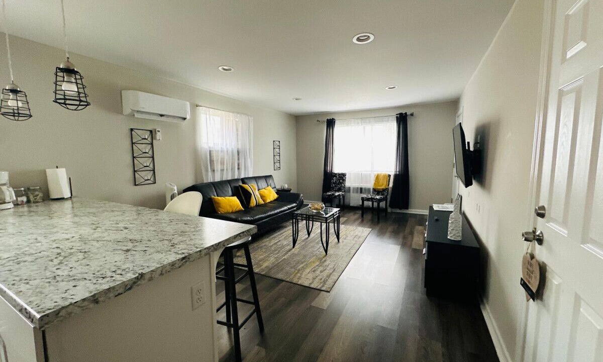 Photo of Livingroom in Reading