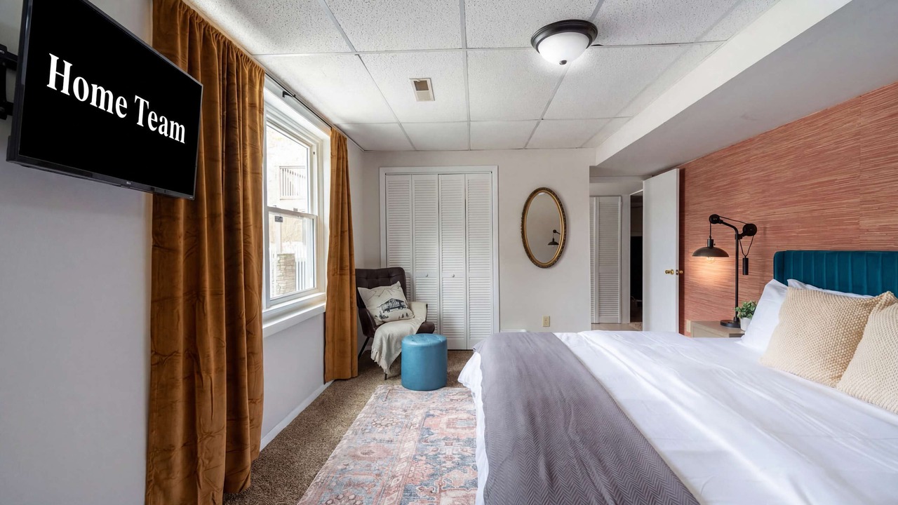 Photo of Bedroom in Asheville