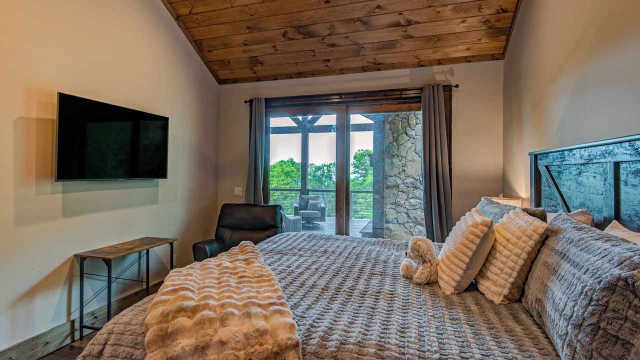 Photo of Bedroom in Banner Elk