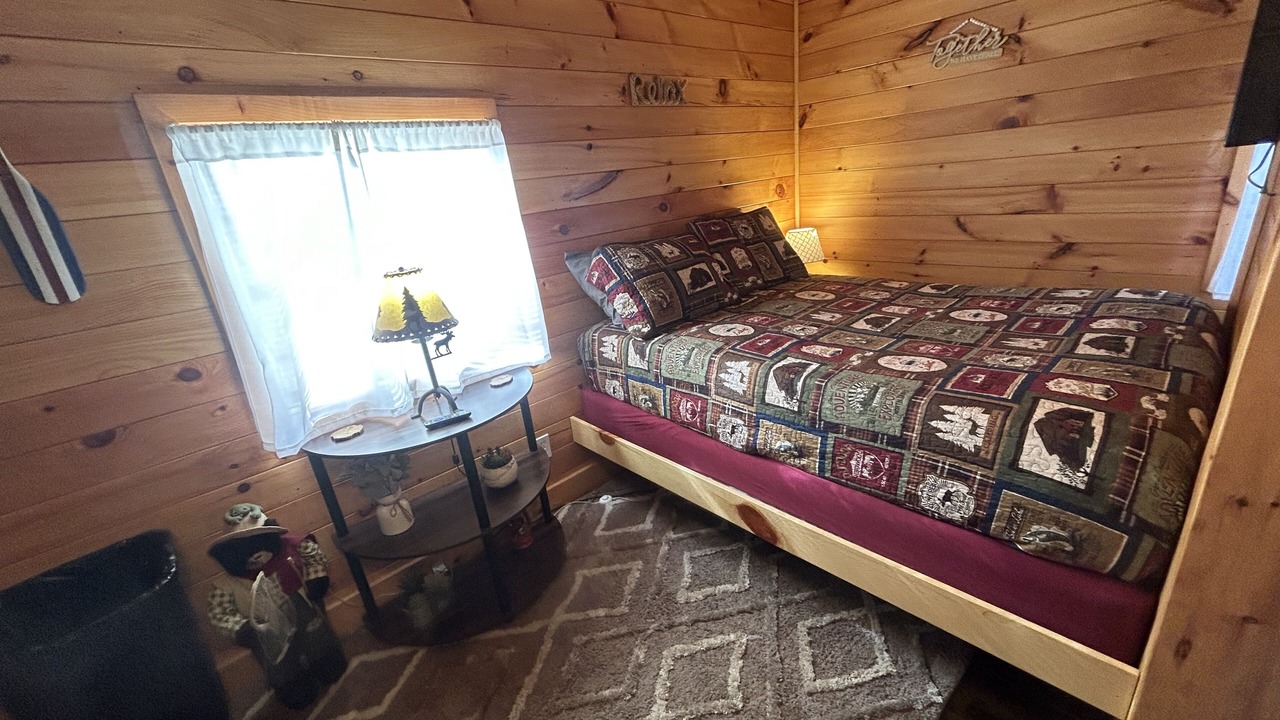 Photo of Bedroom in Dandridge