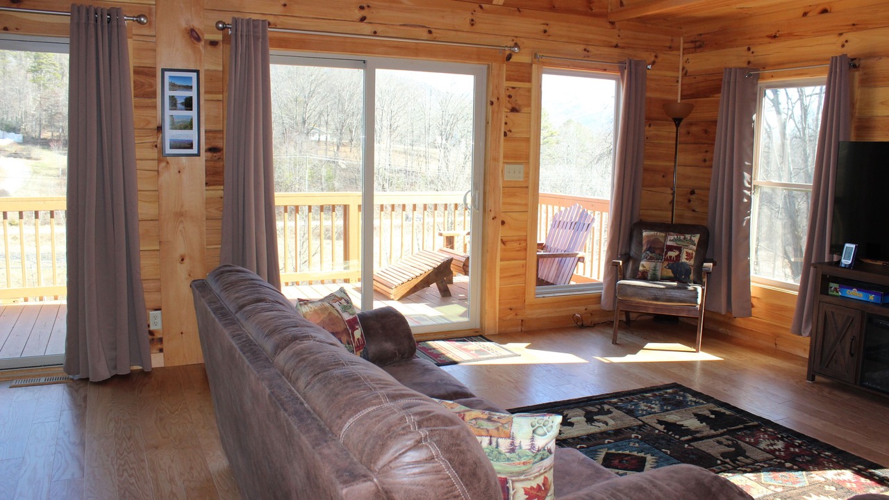 Photo of Livingroom in Fairview