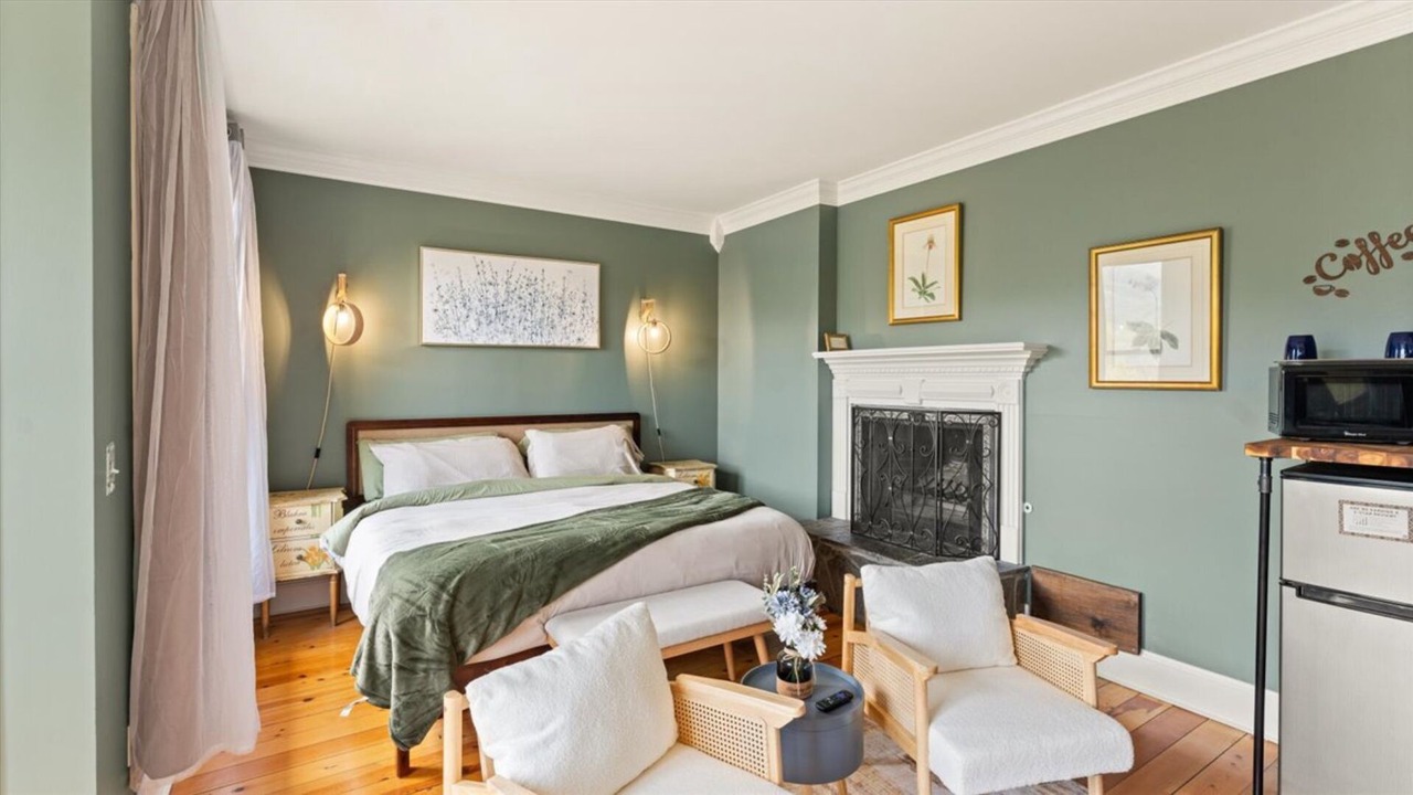 Photo of Bedroom in Townsend