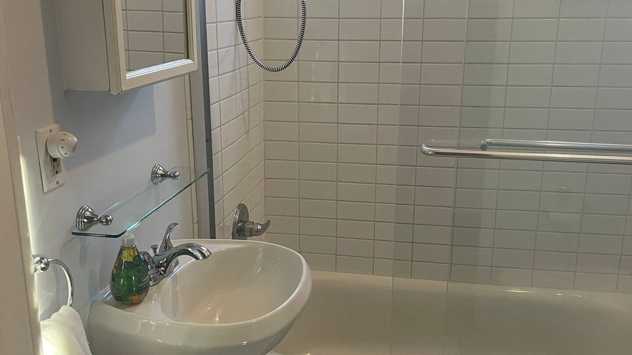 Photo of Bathroom in Loveland