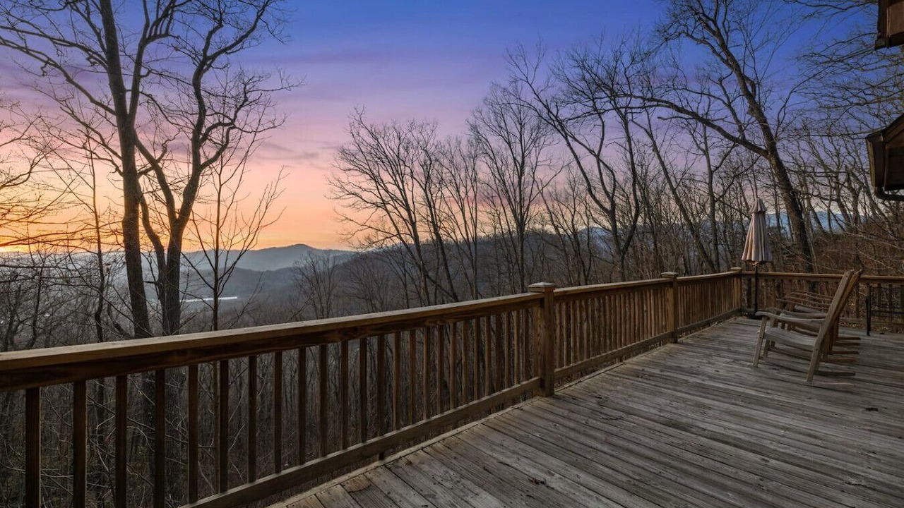 Photo of Patio Balcony in Swannanoa