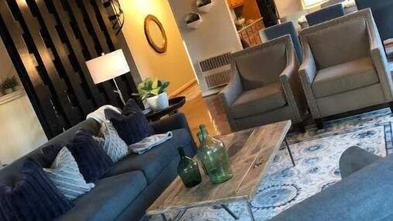 Photo of Livingroom in Altamont