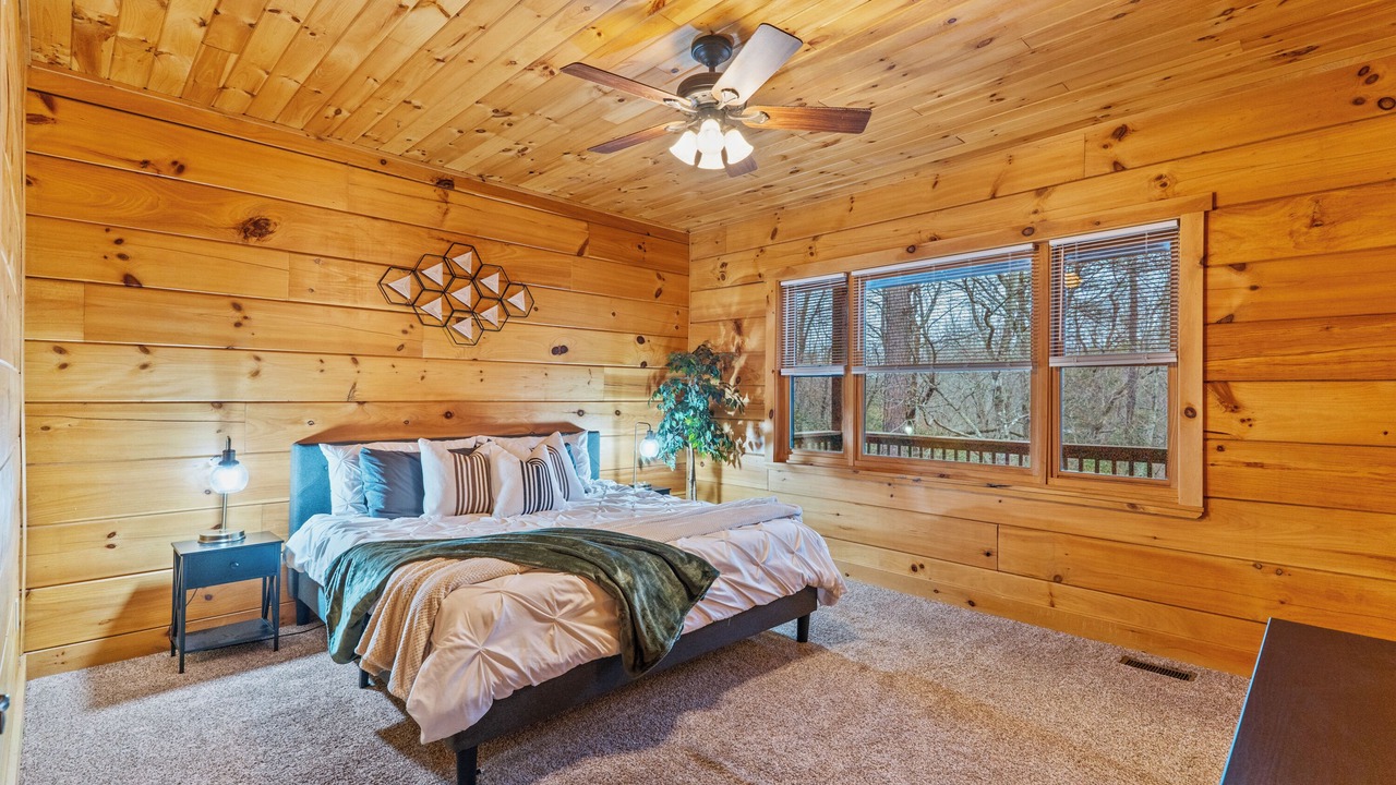 Photo of Bedroom in Black Mountain