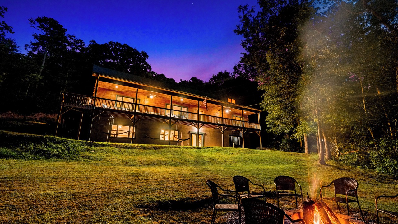 Photo of Outdoor in Black Mountain