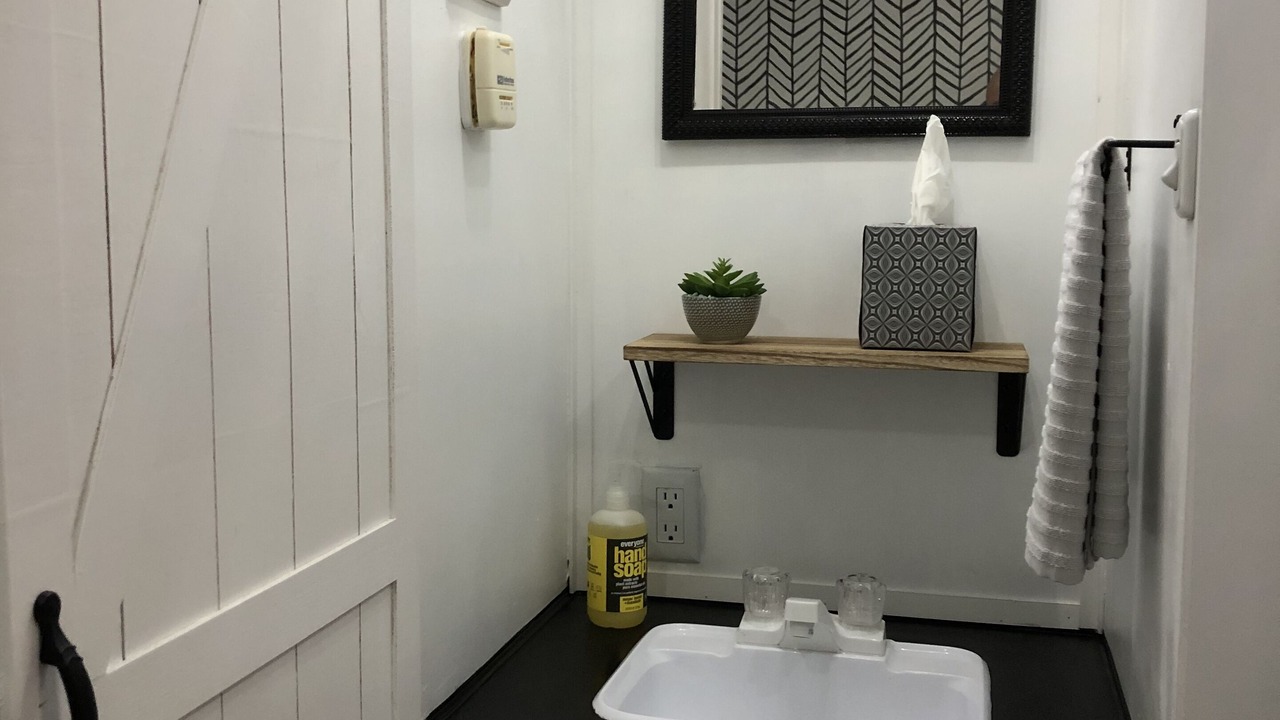 Photo of Bathroom in Pineola