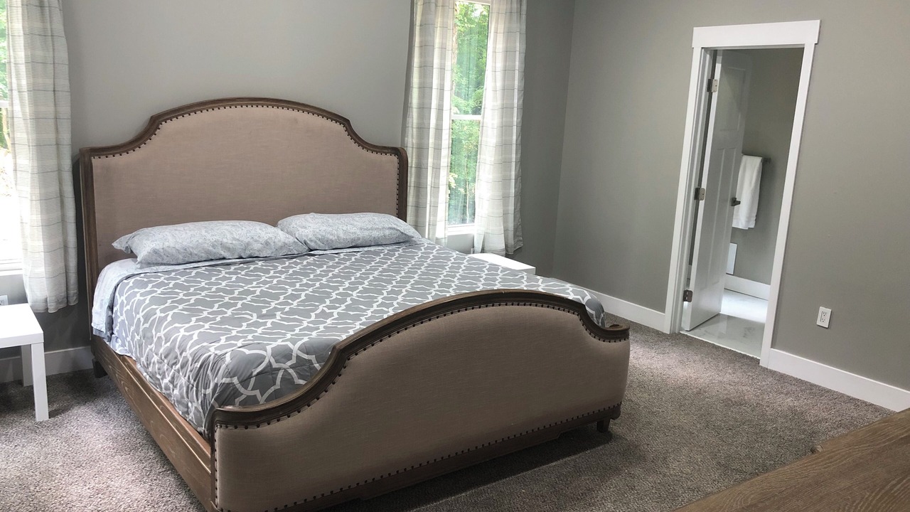 Photo of Bedroom in Bethel