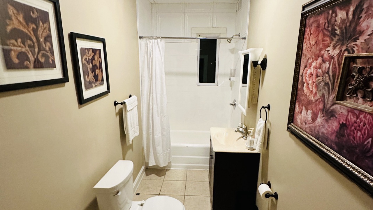 Photo of Bathroom in Williamstown