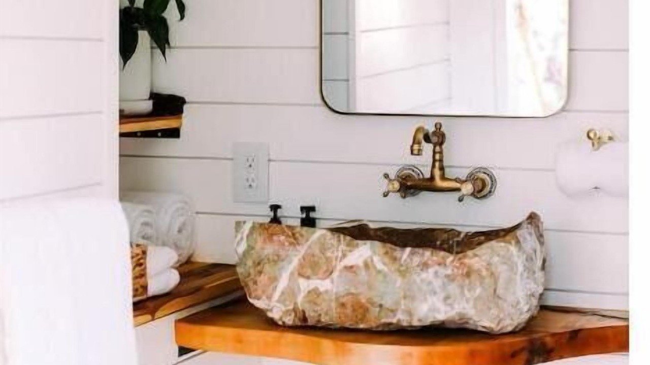 Photo of Bathroom in Fairview