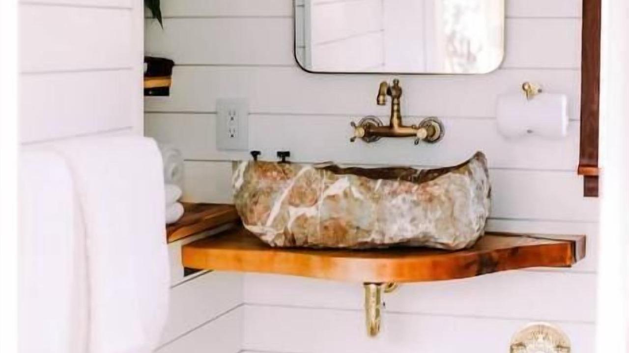 Photo of Bathroom in Fairview