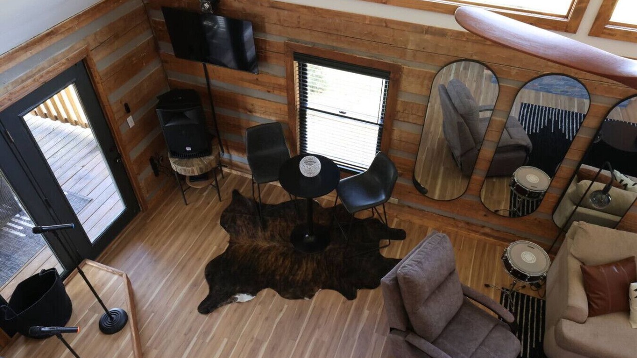 Photo of Livingroom in Rogers