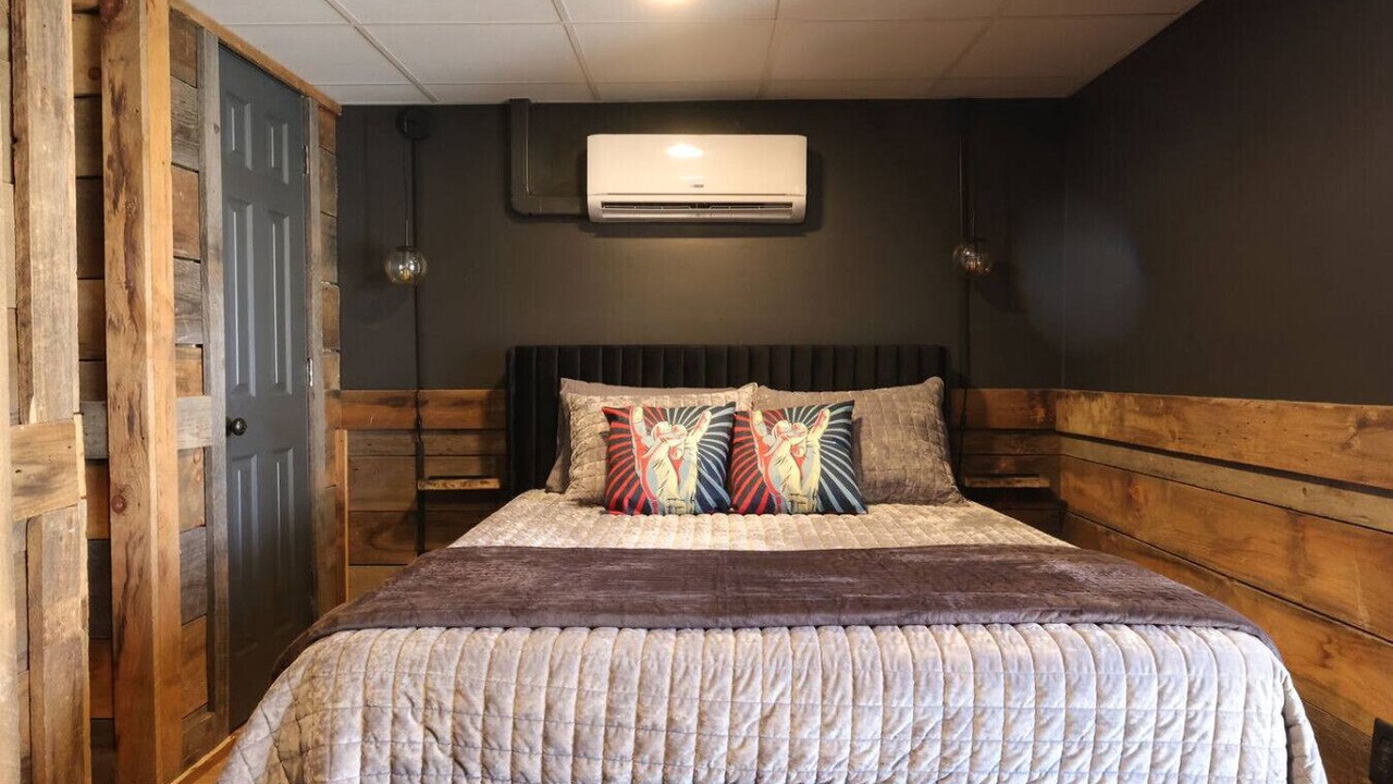 Photo of Bedroom in Rogers