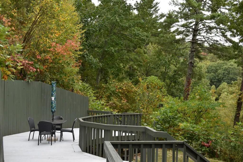 Photo of Outdoor in Swannanoa