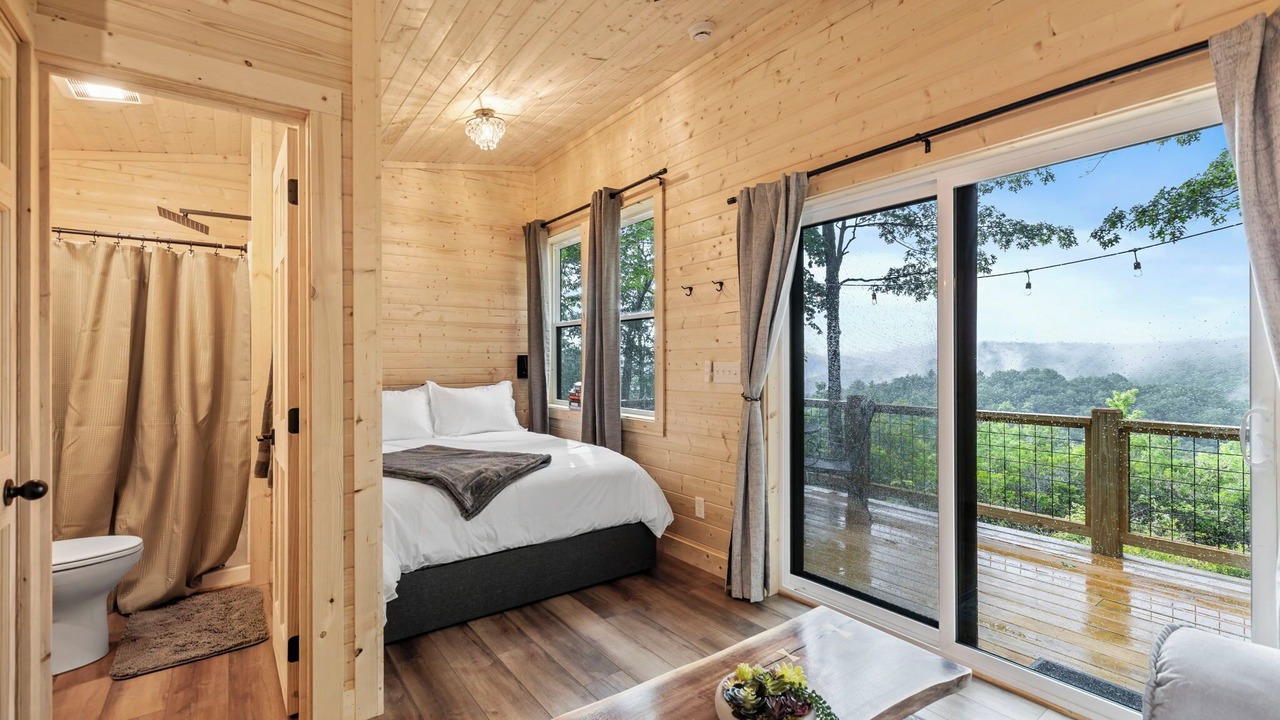 Photo of Bedroom in Brevard