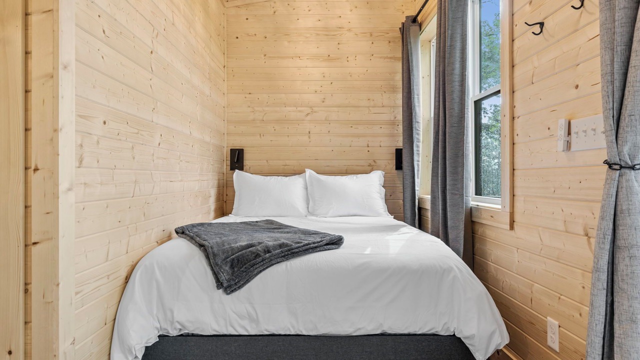 Photo of Bedroom in Brevard