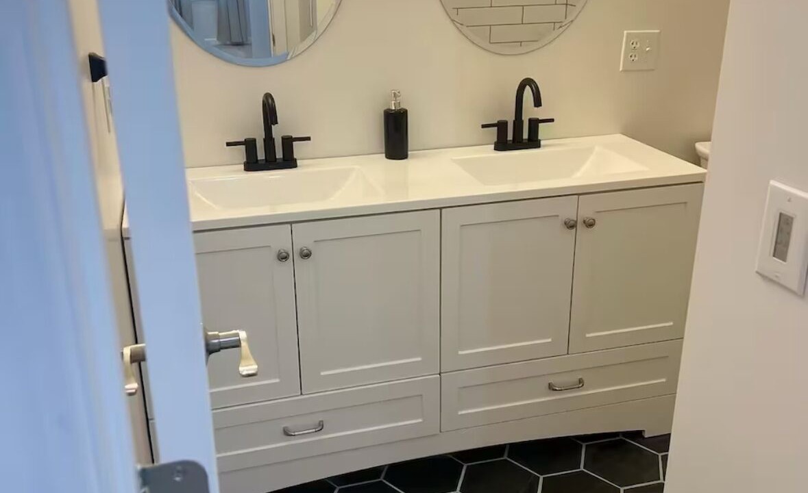 Photo of Bathroom in Farmers