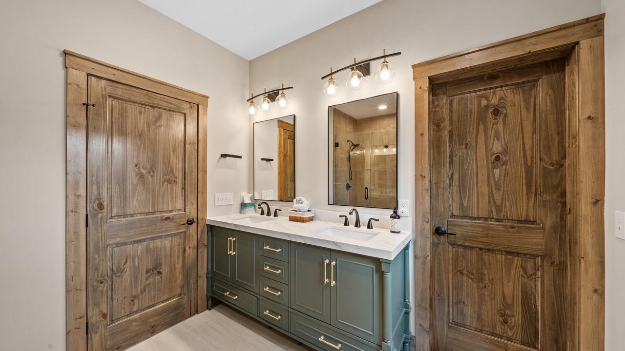 Photo of Bathroom in Banner Elk