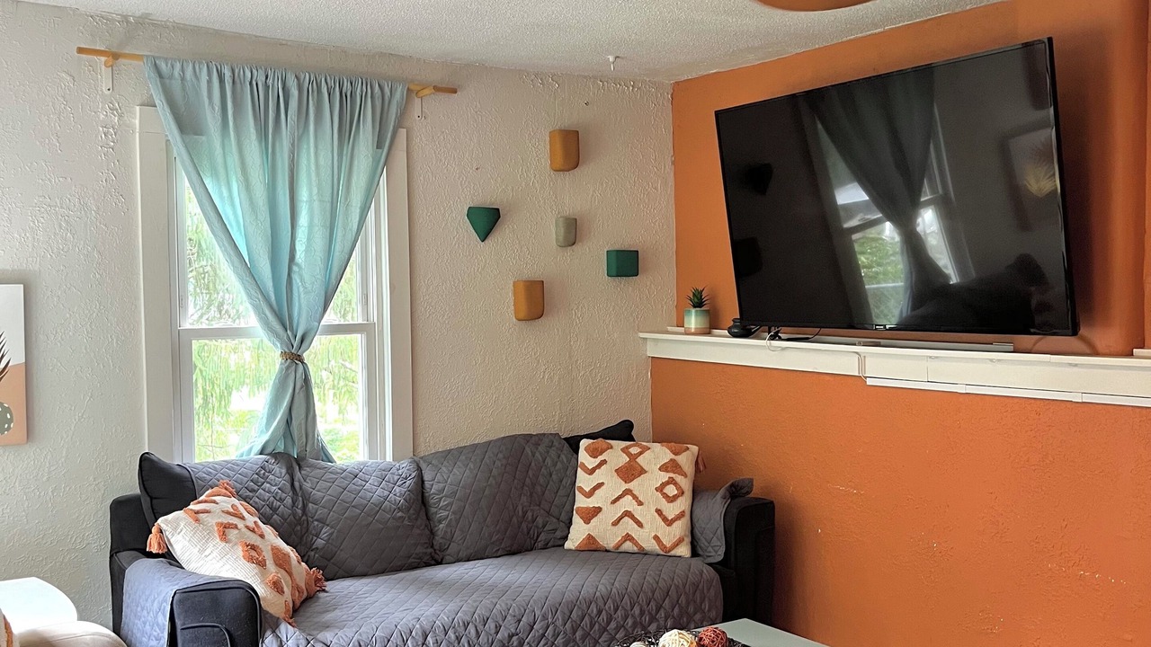 Photo of Livingroom in Woodfin