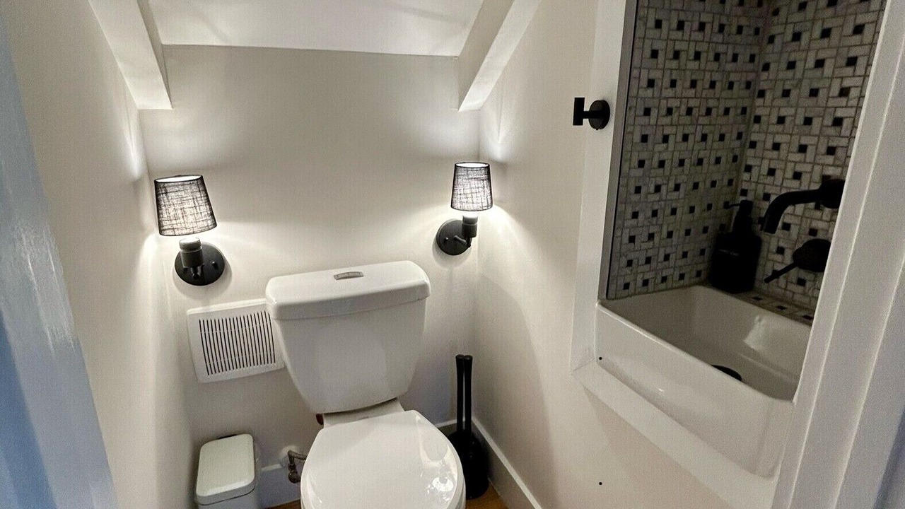 Photo of Bathroom in Berkeley Springs