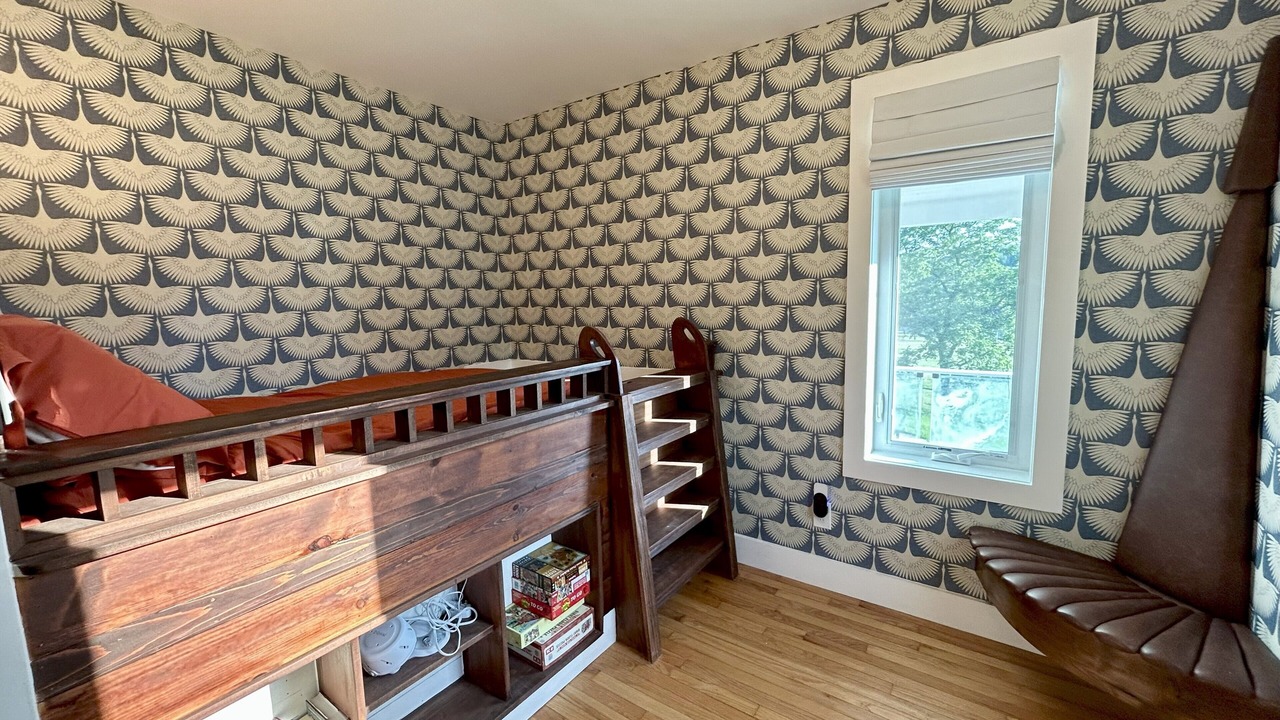 Photo of Bedroom in Berkeley Springs