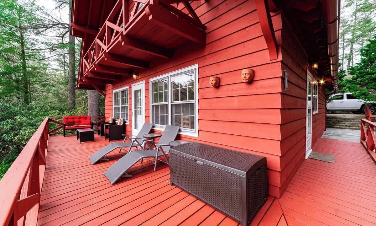 Photo of Patio Balcony in Mirror Lake