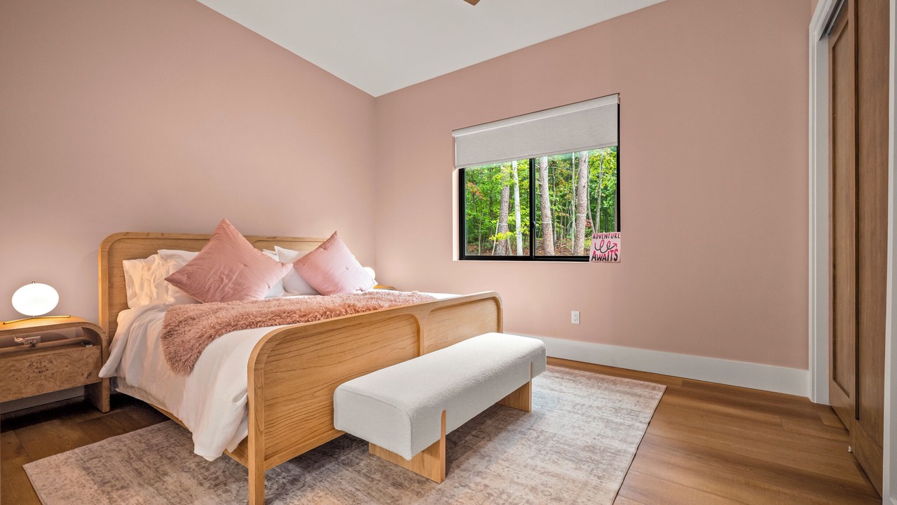 Photo of Bedroom in Mill Spring