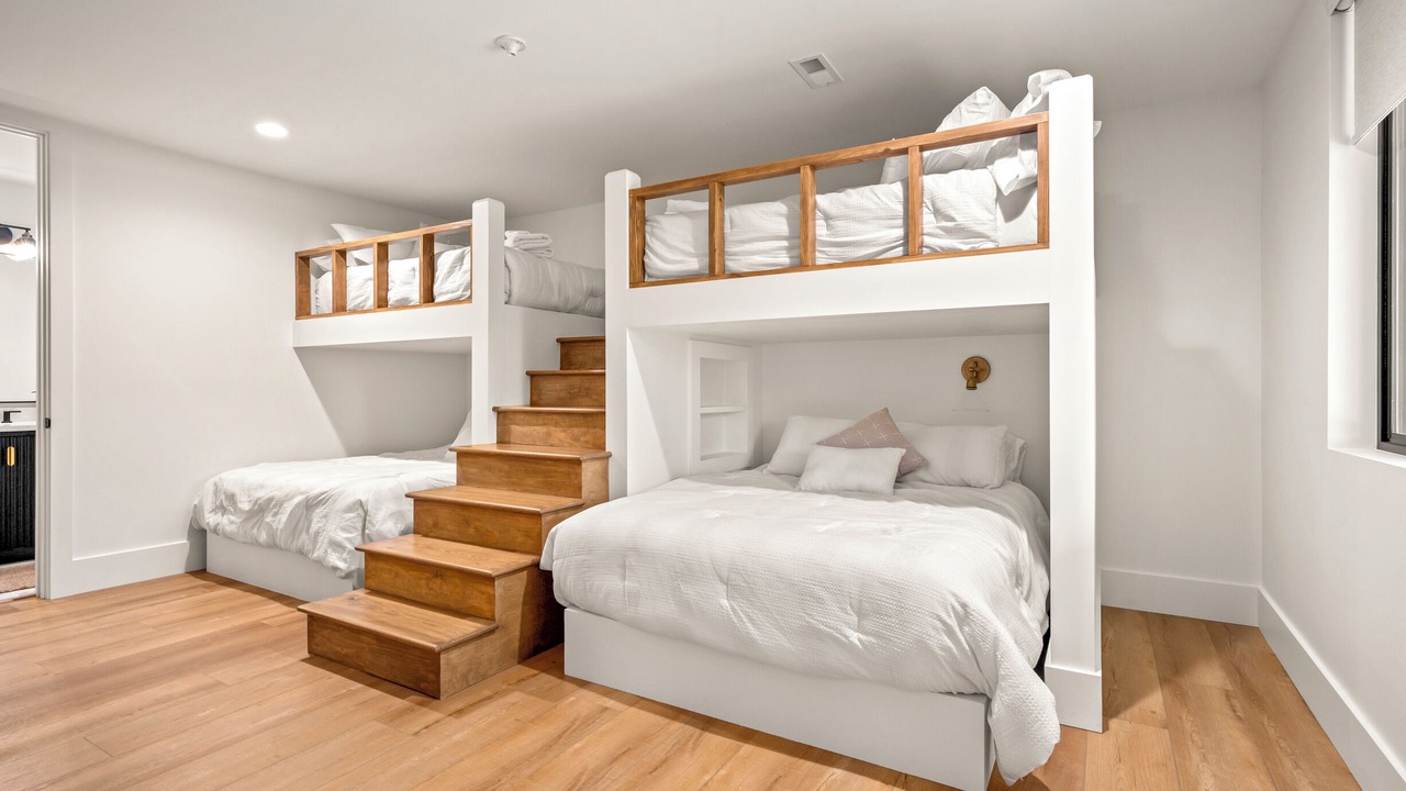 Photo of Bedroom in Mill Spring