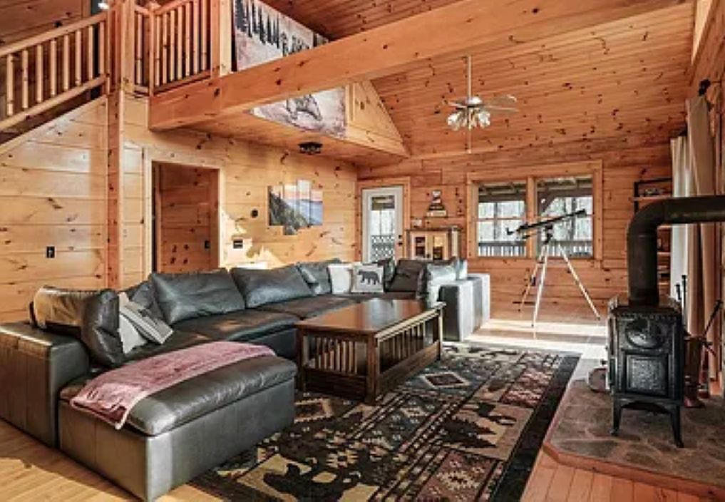 Photo of Livingroom in Ashe County