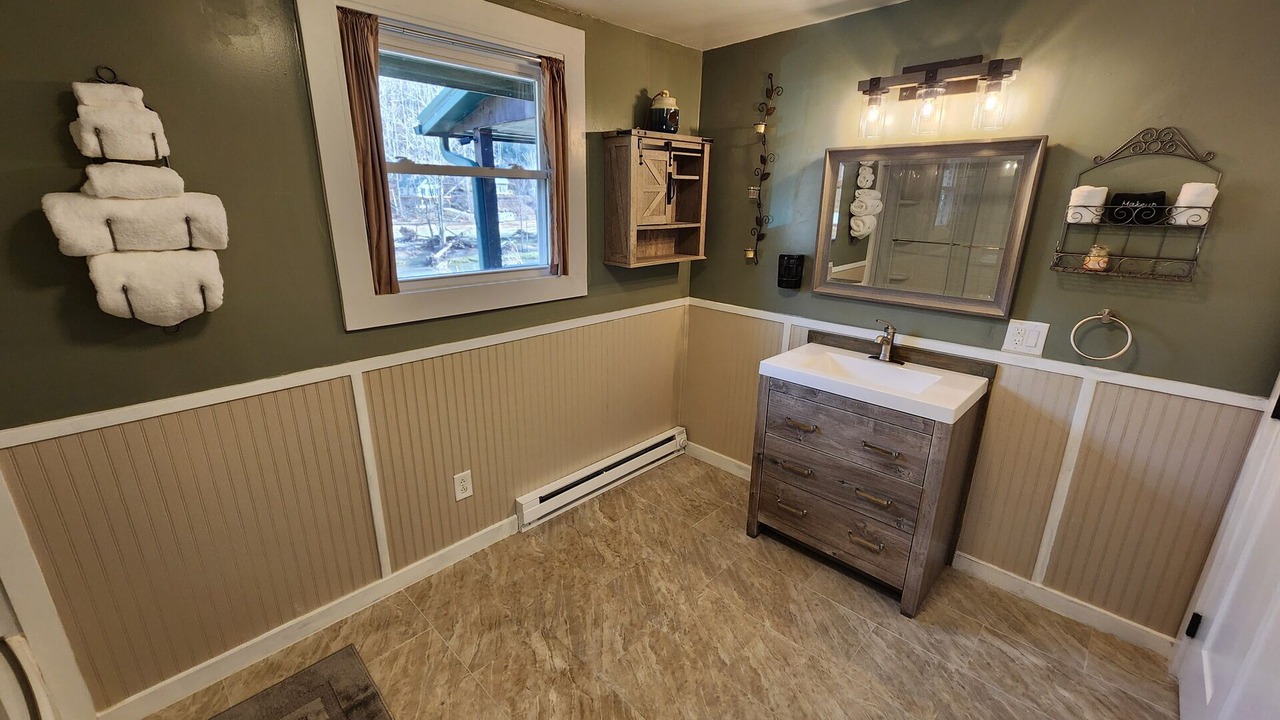 Photo of Bathroom in Elk Park