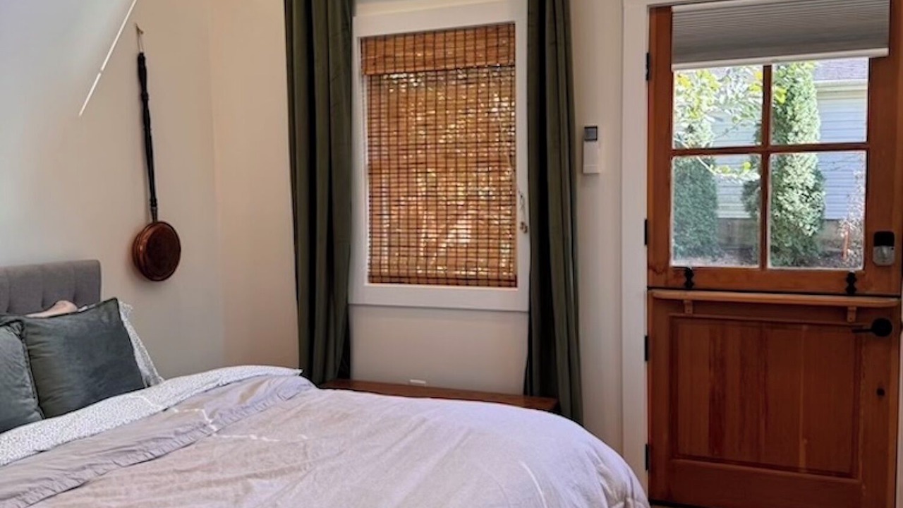 Photo of Bedroom in Five Points