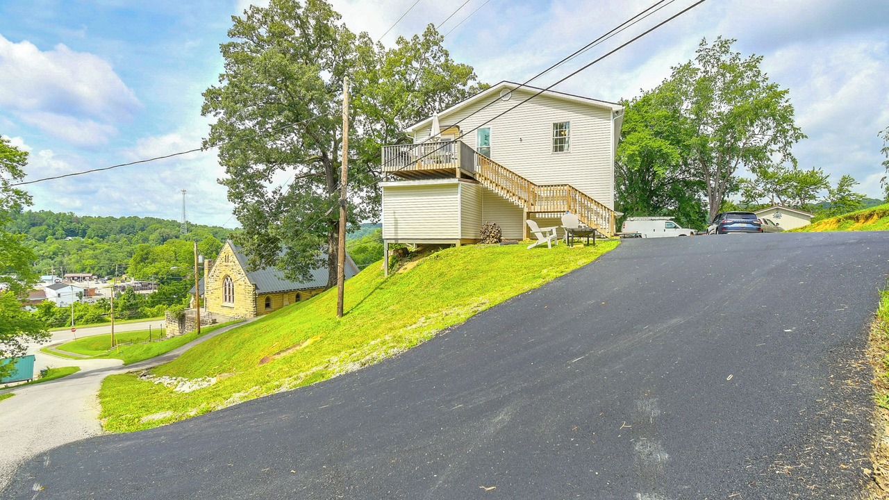 Photo of Others in Beattyville
