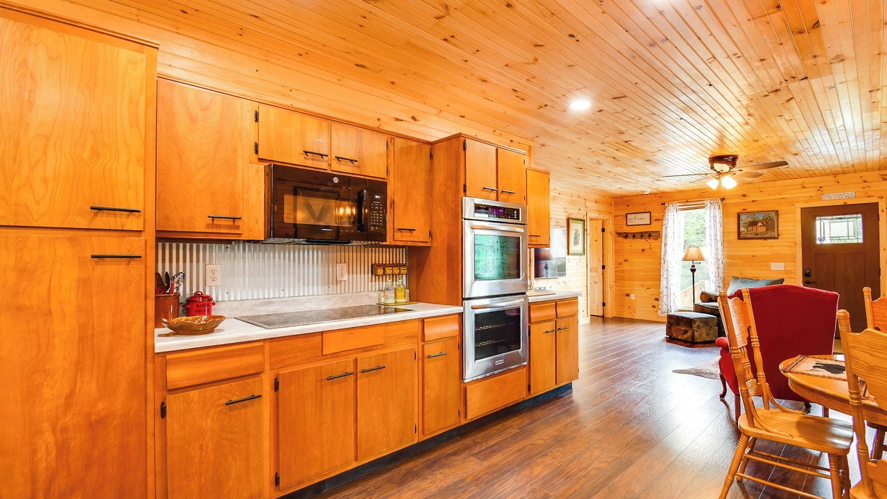 Photo of Kitchen in Beattyville