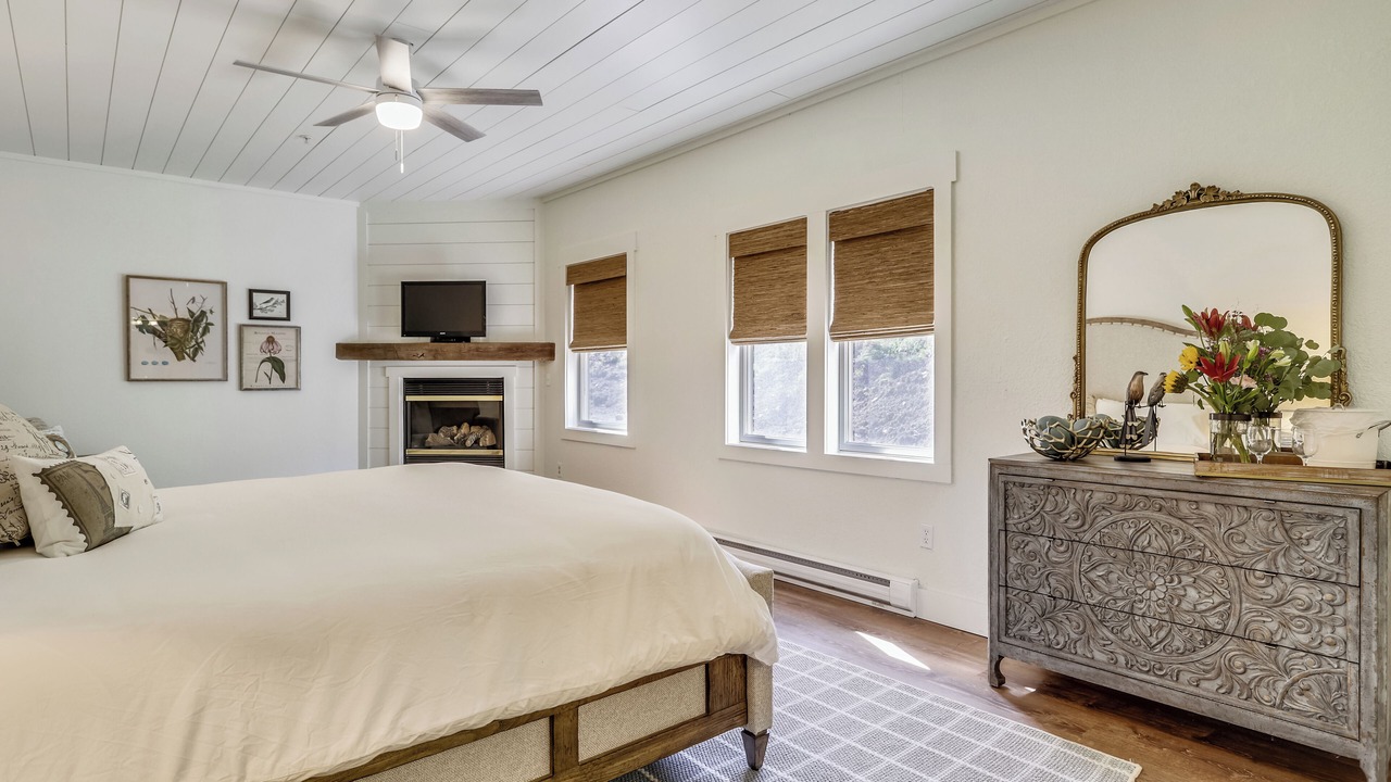 Photo of Bedroom in Swanton