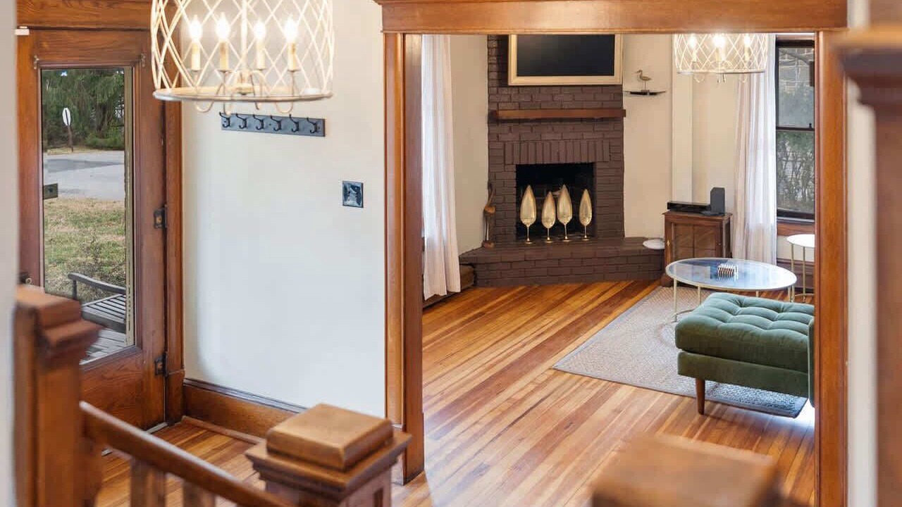 Photo of Livingroom in Harpers Ferry