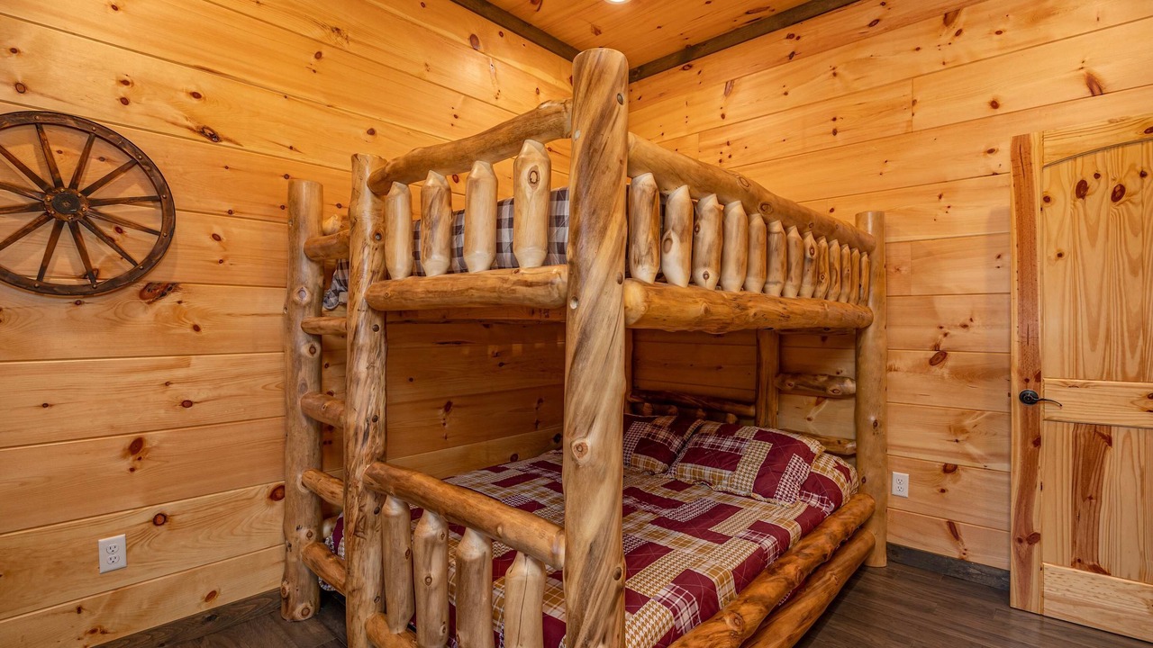 Photo of Bedroom in Chalet Village North
