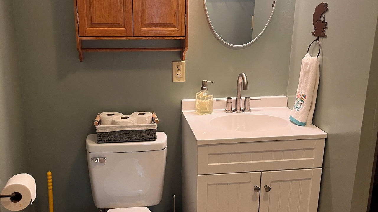 Photo of Bathroom in Foster