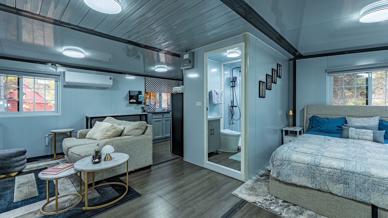 Photo of Bedroom in True
