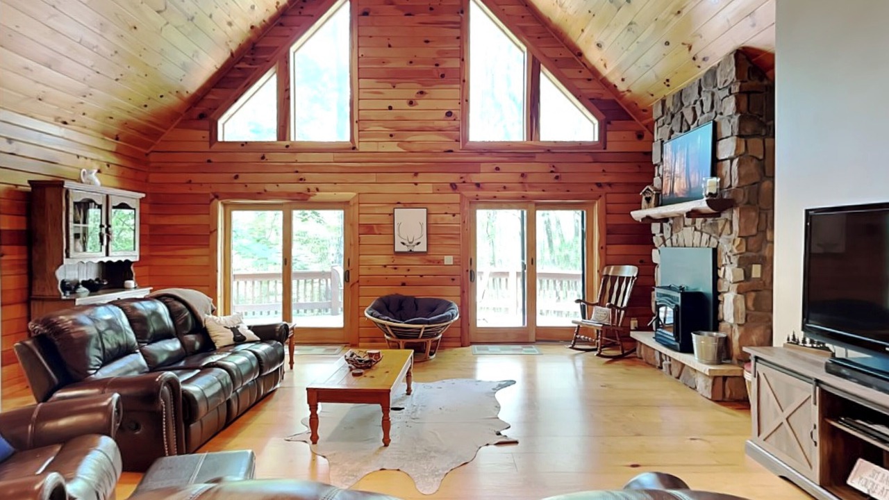 Photo of Bedroom in Oakland